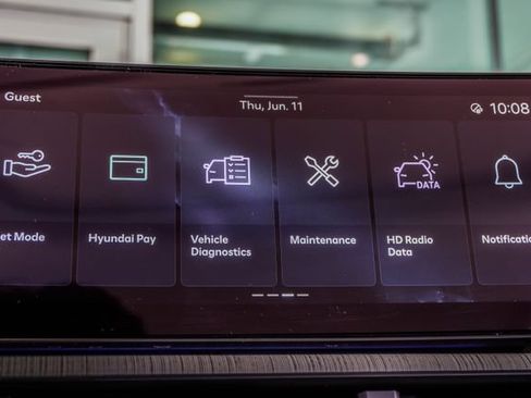 Used 2025 Hyundai Santa Fe Calligraphy AWD/4WD image 29