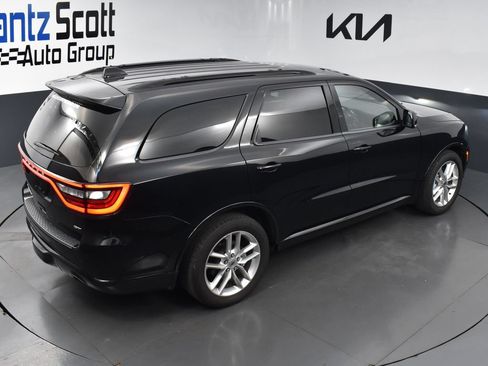 Used 2024 Dodge Durango GT RWD image 13