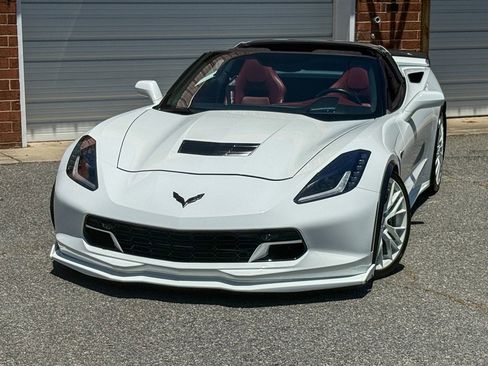 Used 2016 Chevrolet Corvette Stingray Coupe w/ 3LT Preferred Equipment Group RWD image 11
