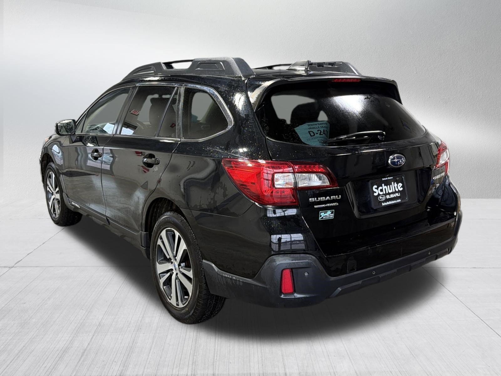 Used 2019 Subaru Outback 2.5i Limited AWD/4WD image 5