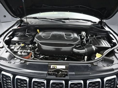 Used 2019 Jeep Grand Cherokee Limited AWD/4WD image 52