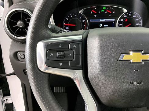 Used 2025 Chevrolet Blazer LT w/ Redline Edition FWD image 10