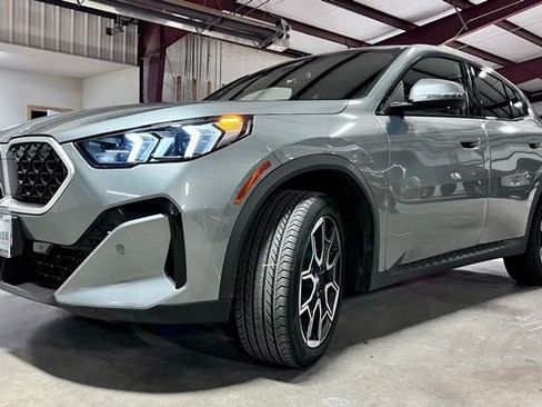 Used 2026 BMW X2 xDrive28i AWD/4WD image 8