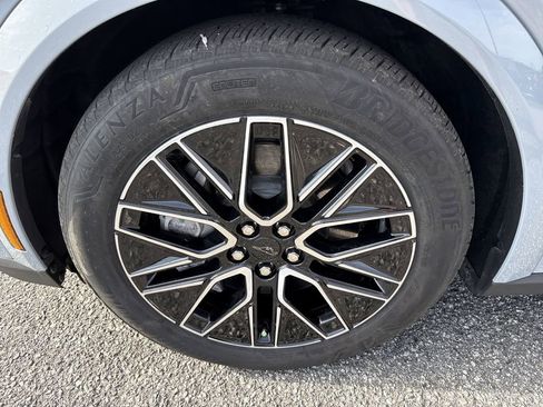 Used 2025 Ford Mustang Mach-E Premium image 11