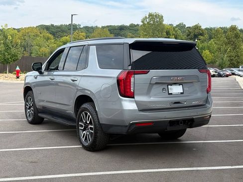 Used 2024 GMC Yukon AT4 AWD/4WD image 9