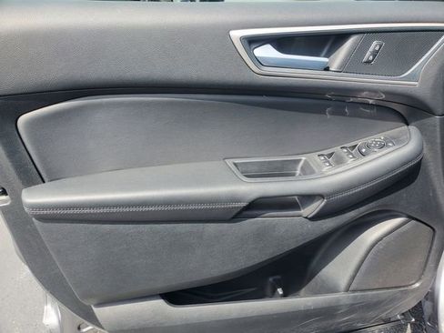 Used 2024 Ford Edge SEL AWD/4WD image 10