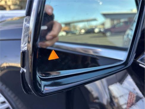 Used 2013 Mercedes-Benz E 350 E 350 Sedan 4D image 19