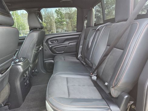 Used 2021 Nissan Titan PRO-4X w/ Pro-4x Utility Package image 18