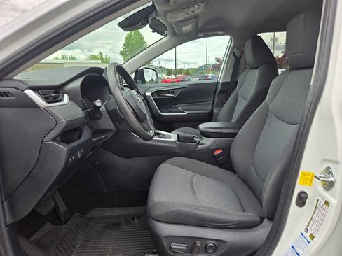 Used 2020 Toyota RAV4 XLE w/ All Weather Liner Package AWD/4WD image 23