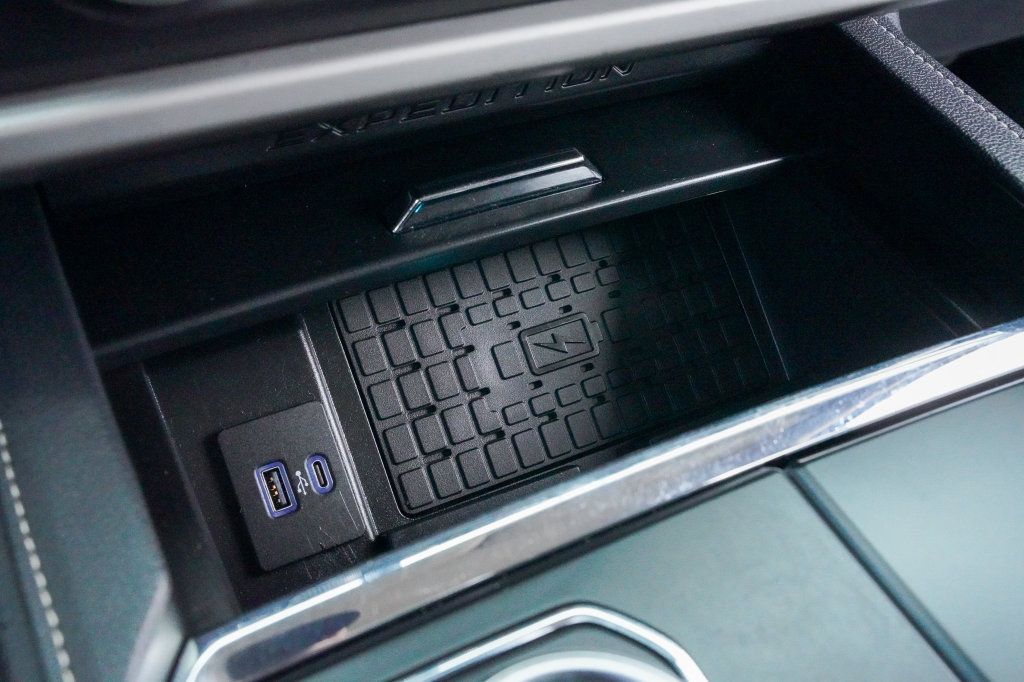 Used 2022 Ford Expedition Max XLT AWD/4WD image 27