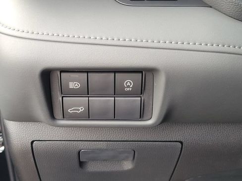 New 2026 Toyota Highlander XSE AWD/4WD image 16