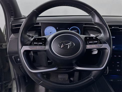 Used 2022 Hyundai Santa Cruz Limited image 12