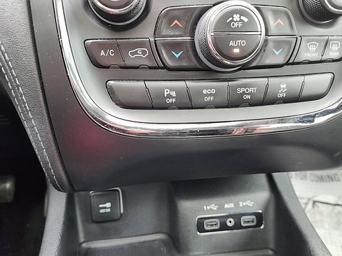 Used 2020 Dodge Durango R/T w/ Premium Interior Group image 15