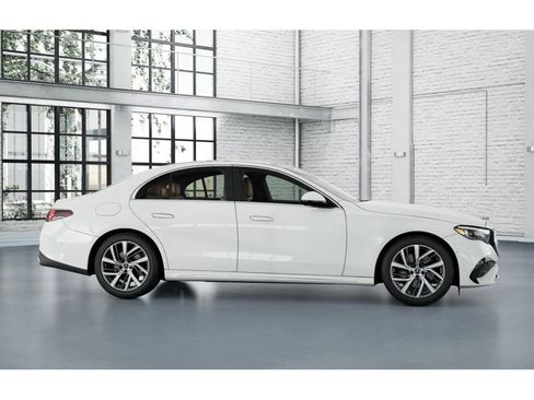 New 2026 Mercedes-Benz E 350 4MATIC Sedan image 15