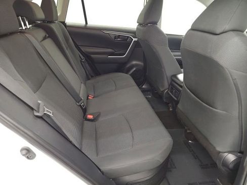 Certified 2020 Toyota RAV4 LE image 34