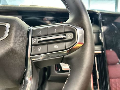 New 2026 GMC Yukon Denali w/ Sun & Power Step Package RWD image 32