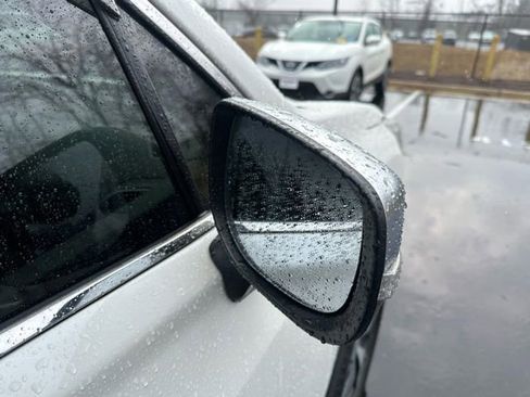 Used 2020 Subaru Forester Touring image 12