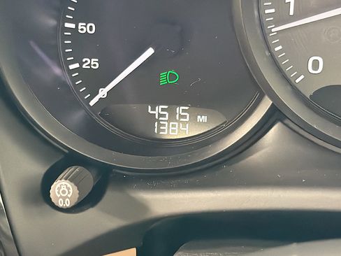 Certified 2026 Porsche Macan S AWD/4WD image 39