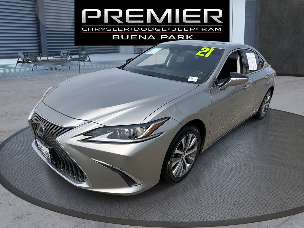 Used 2021 Lexus ES 300h FWD 360° Tour