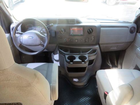Used 2012 Ford E-250 and Econoline 250 Extended w/ Commercial Cargo Van Pkg RWD image 23