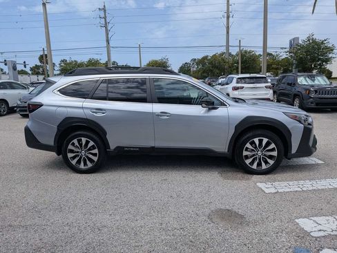 Used 2025 Subaru Outback Limited w/ Popular Package #2 AWD/4WD image 5