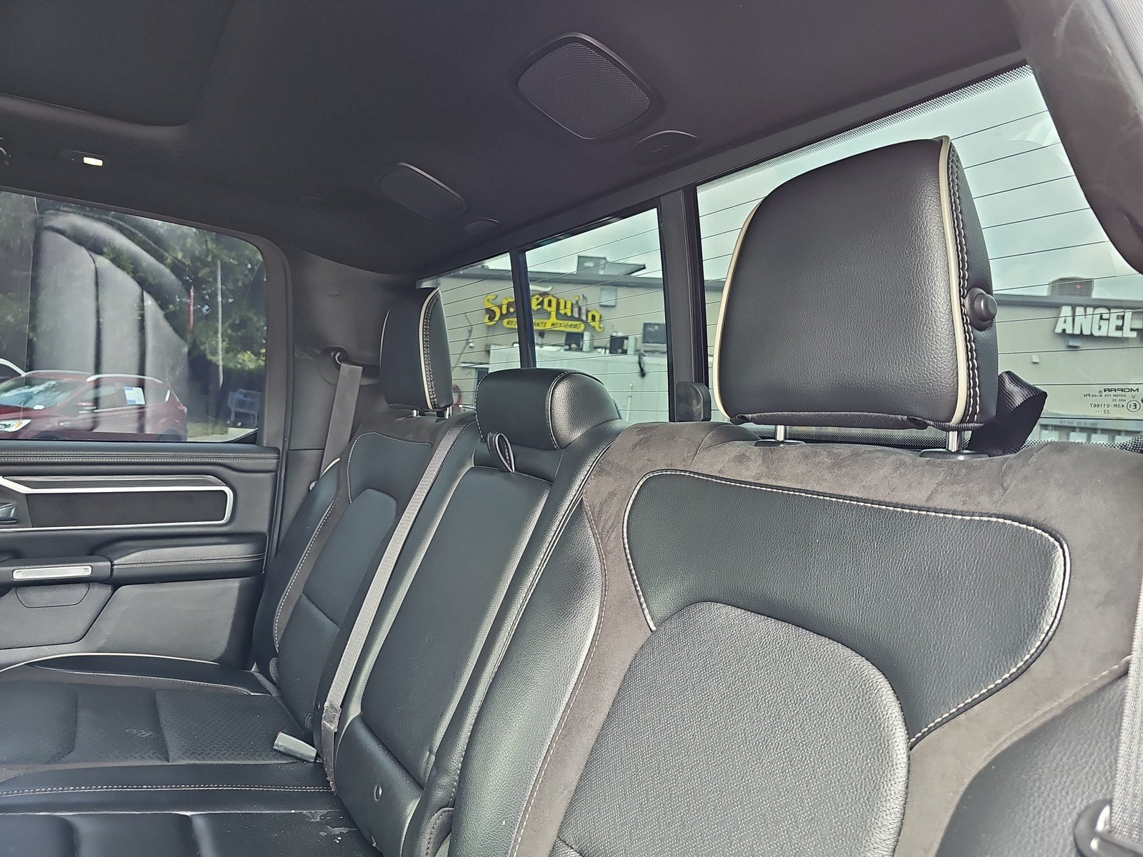 Used 2023 RAM 1500 Laramie RWD image 13