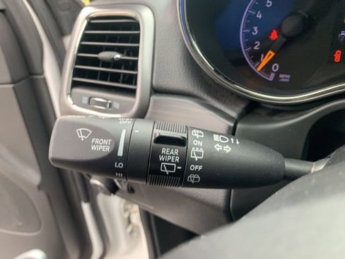 Used 2020 Jeep Grand Cherokee Limited X AWD/4WD image 27