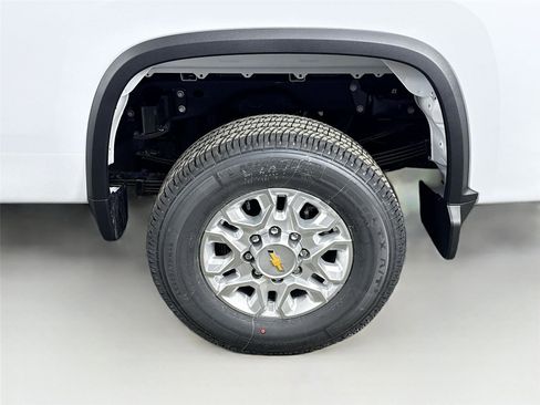 New 2026 Chevrolet Silverado 3500 W/T AWD/4WD image 21