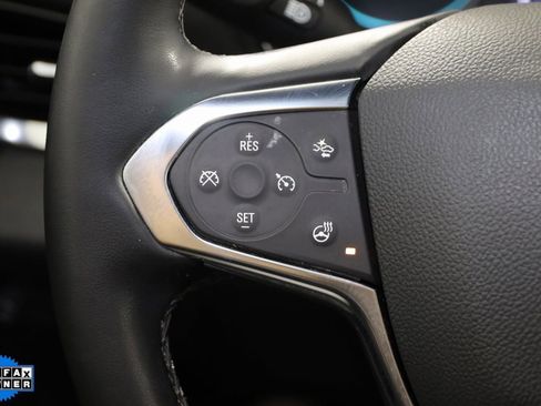 Used 2023 Chevrolet Traverse RS image 35