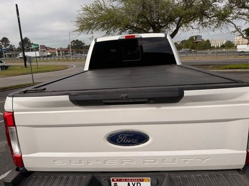 Used 2018 Ford F250 Lariat w/ Lariat Ultimate Package image 8