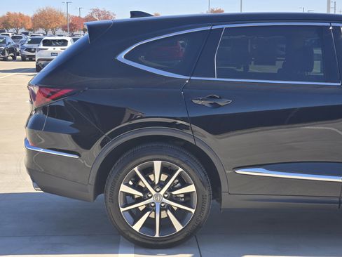 Certified 2025 Acura MDX w/ Technology Package image 10