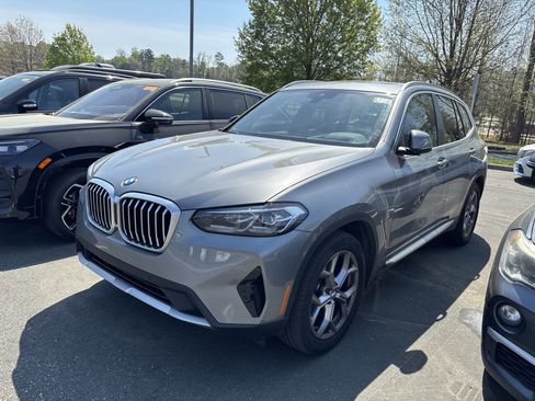 Used 2024 BMW X3 sDrive30i w/ Premium Package image 7