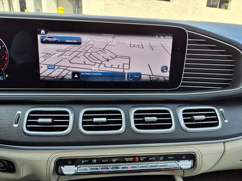 Used 2024 Mercedes-Benz GLE 350 4MATIC image 18