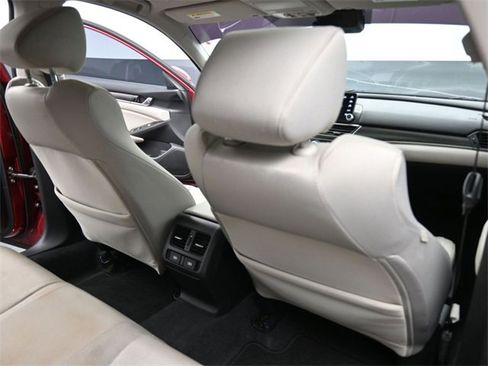 Used 2021 Honda Accord EX image 25