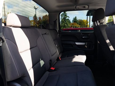 Used 2018 Chevrolet Silverado 2500 LT w/ LT Fleet Convenience Package image 20