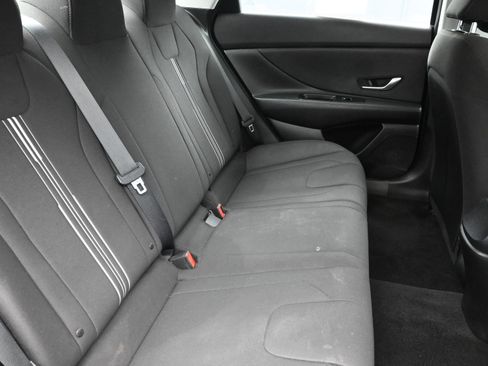 Used 2023 Hyundai Elantra SEL image 26