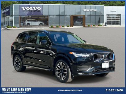 Used 2022 Volvo XC90 T5 Momentum