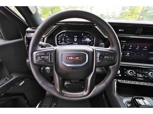 Used 2024 GMC Sierra 1500 AT4 w/ Technology Package image 13