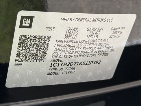 Used 2019 Chevrolet Corvette Stingray Coupe w/ 1LT image 27