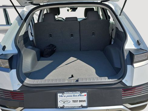 Used 2024 Hyundai Ioniq 5 SE AWD/4WD image 29