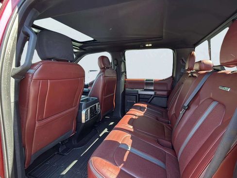 Used 2018 Ford F150 Platinum w/ Equipment Group 701A Luxury AWD/4WD image 17