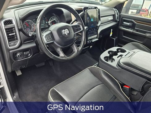 Used 2024 RAM 2500 Laramie AWD/4WD image 2