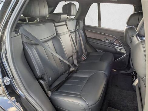 Used 2023 Land Rover Range Rover SE image 21