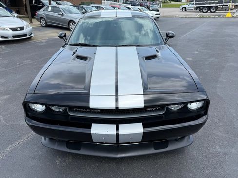 Used 2012 Dodge Challenger SRT8 w/ Premium Sound Group image 9