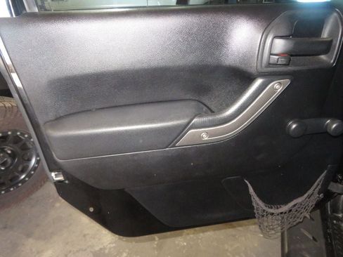 Used 2012 Jeep Wrangler Sport image 16