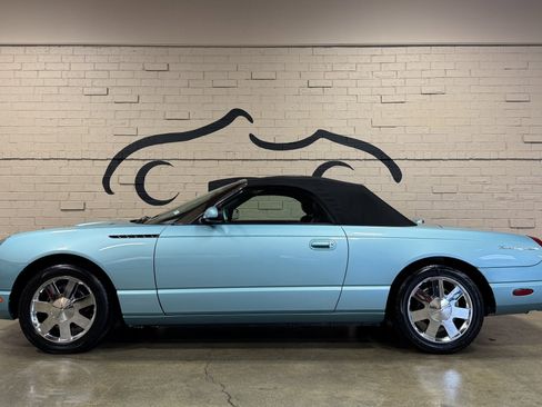Used 2002 Ford Thunderbird image 15