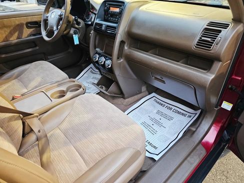 Used 2002 Honda CR-V LX image 11