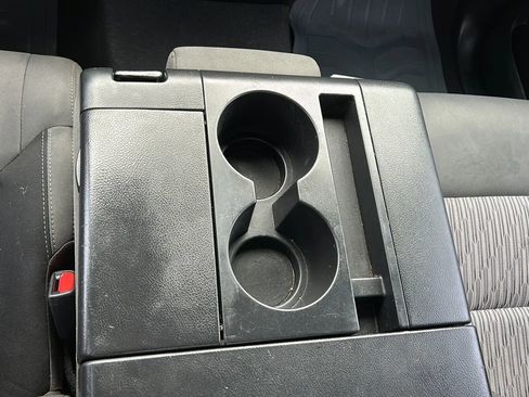 Used 2015 Toyota Tundra SR5 w/ Tow Package image 23