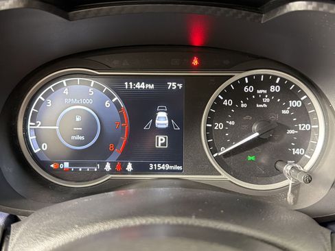 Used 2024 Nissan Versa SV w/ Trunk Package image 14