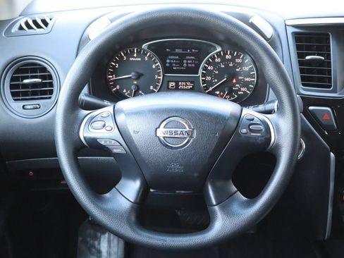 Used 2015 Nissan Pathfinder S AWD/4WD image 15